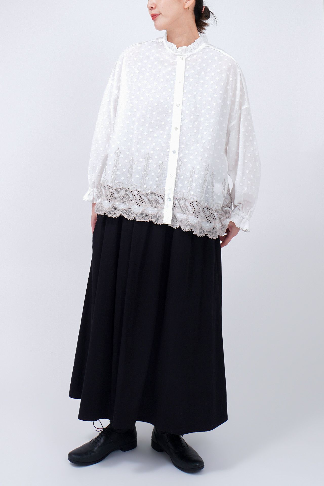 WHITE/model:168cm