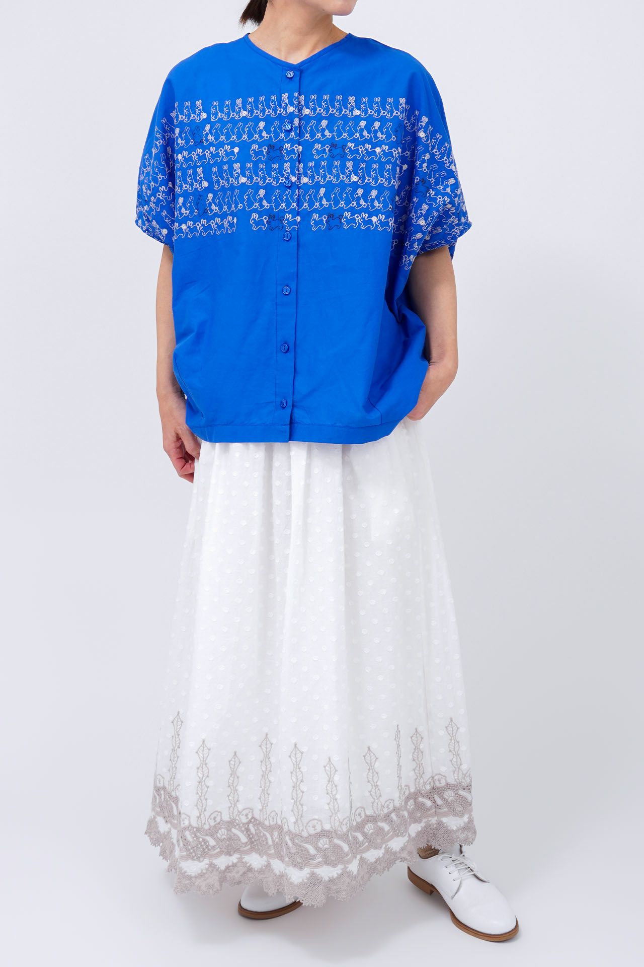WHITE/model:161cm