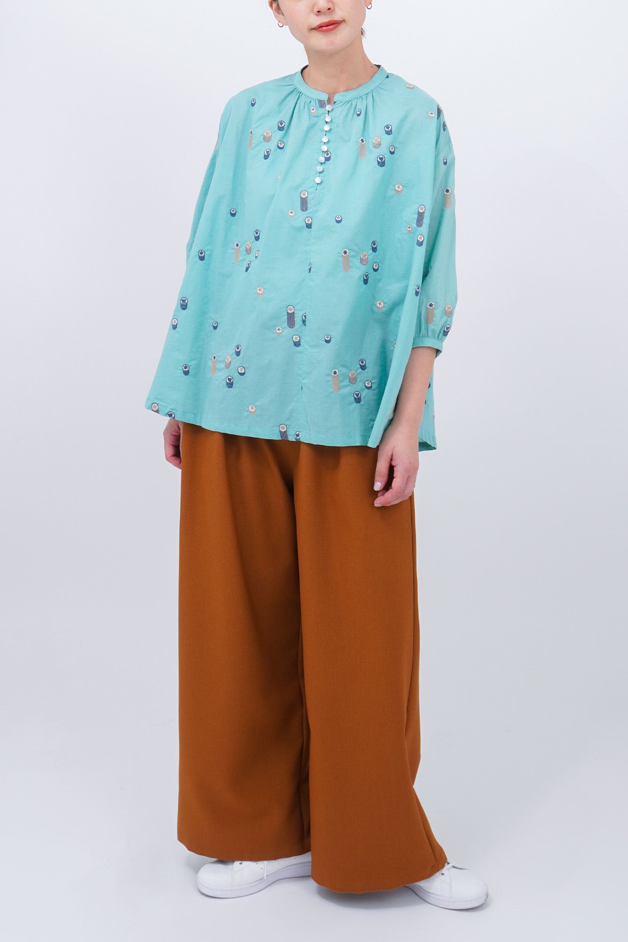 MINT / model：168cm