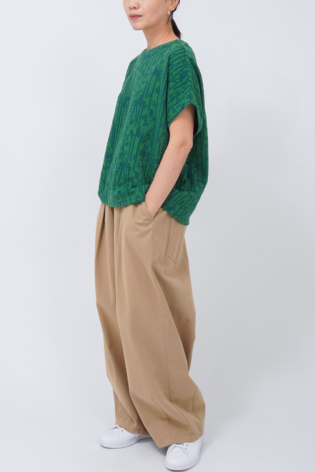 GREEN/model:161cm