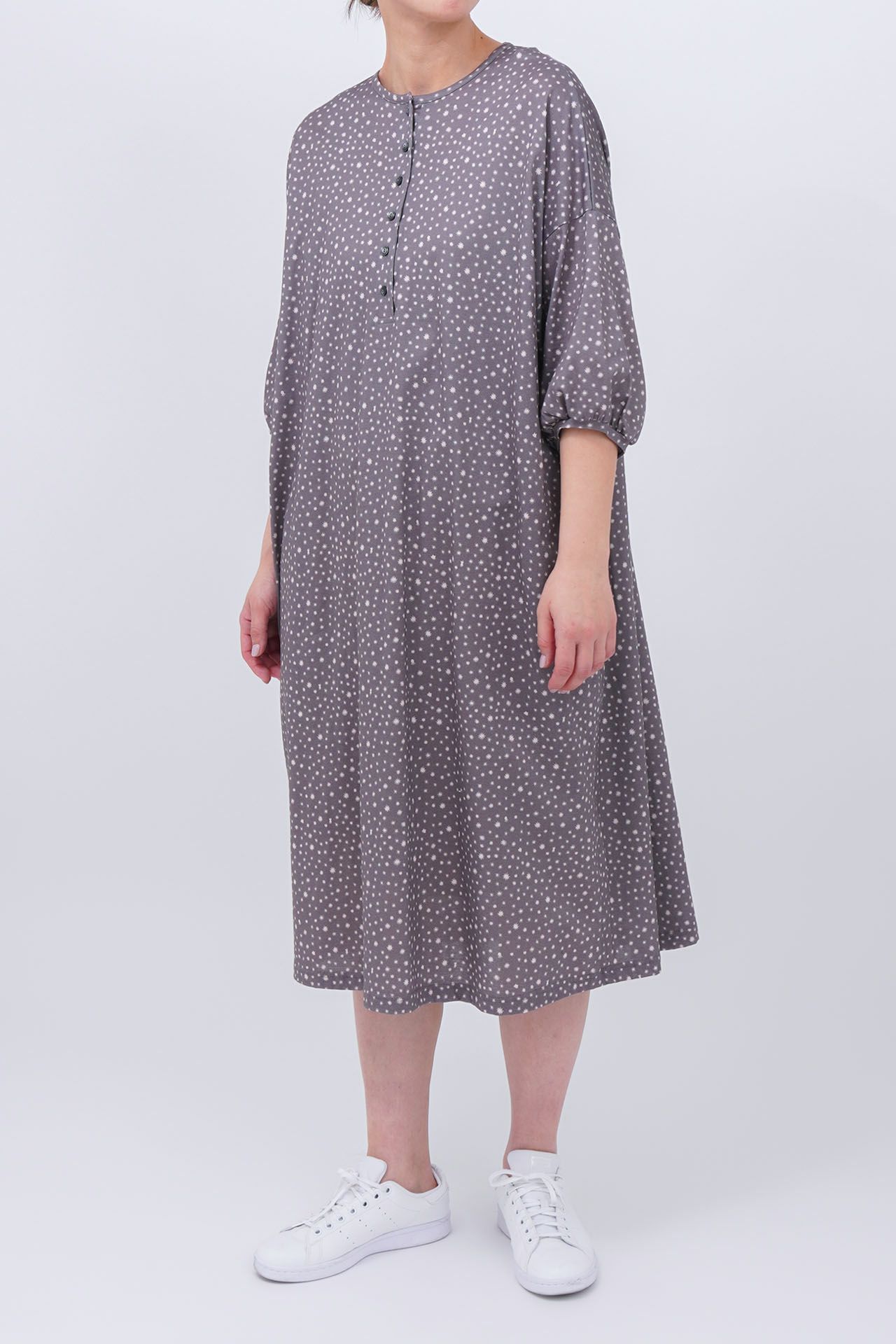 GREY/model:168cm