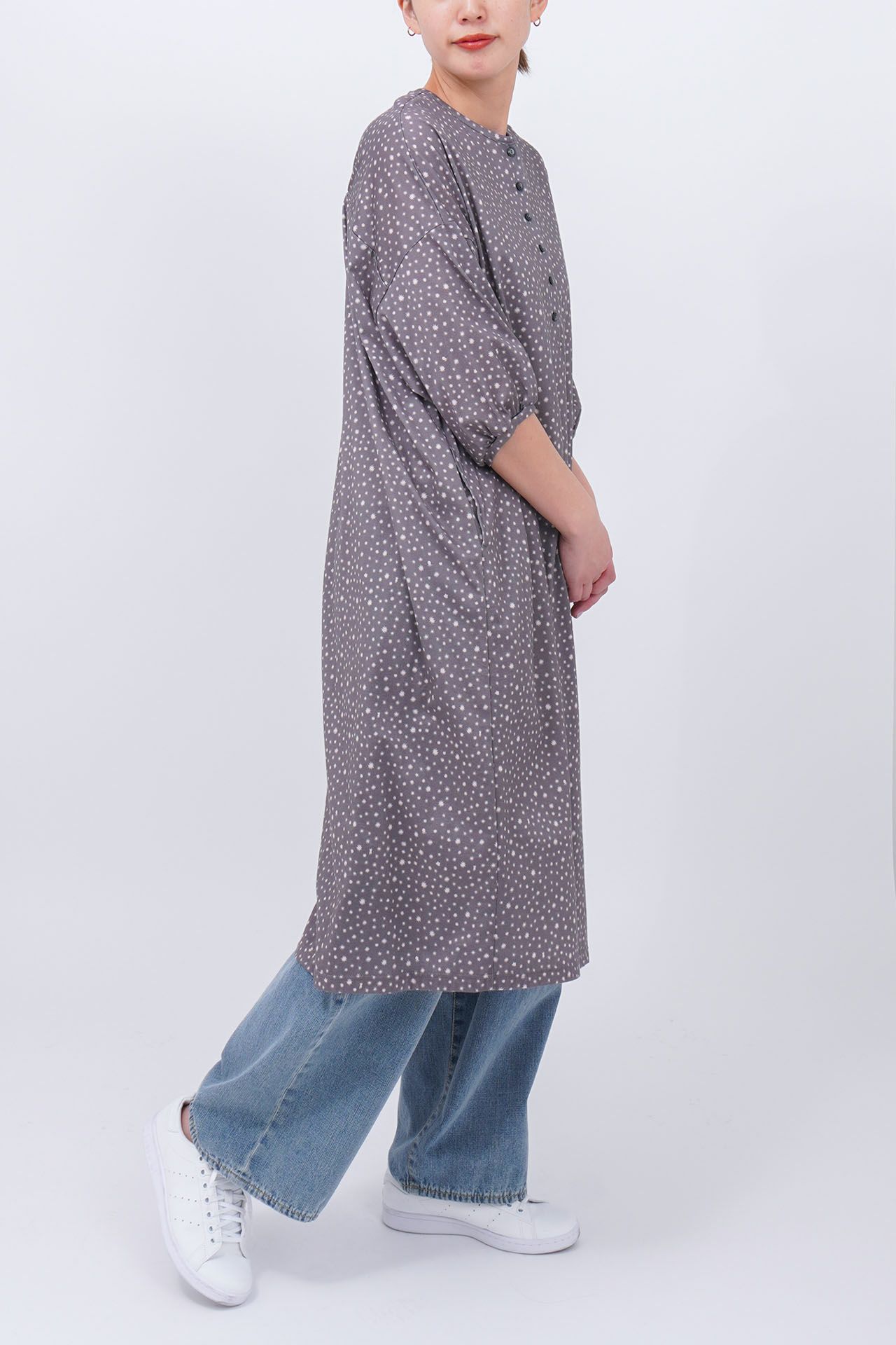 GREY/model:168cm