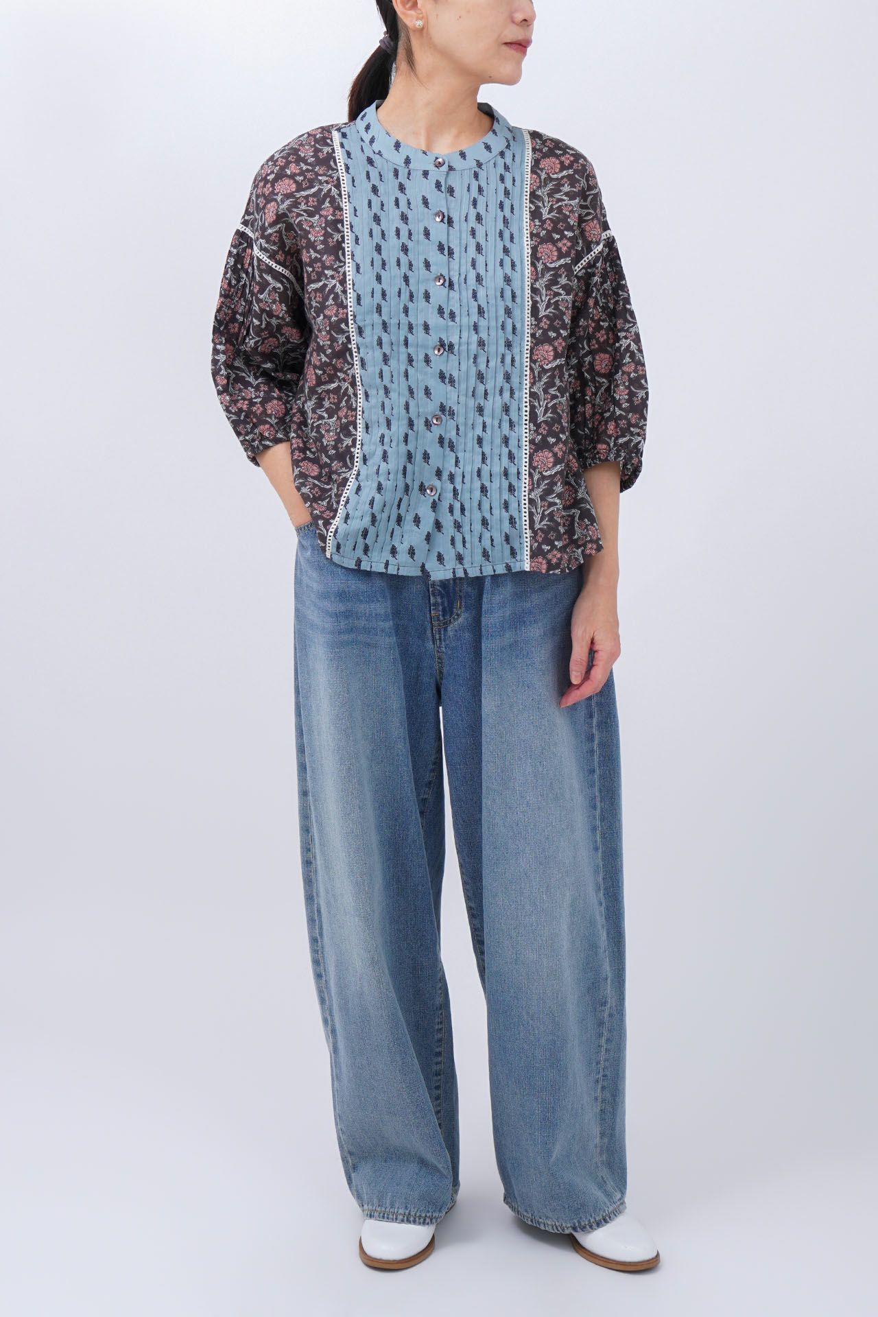 C.GREY/model:161cm