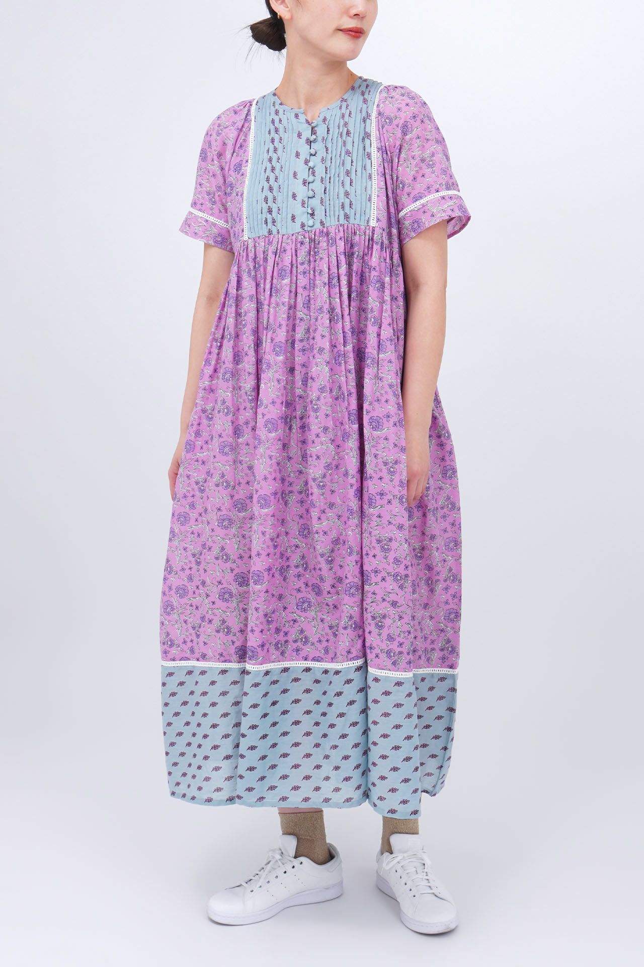 PINK/model:168cm