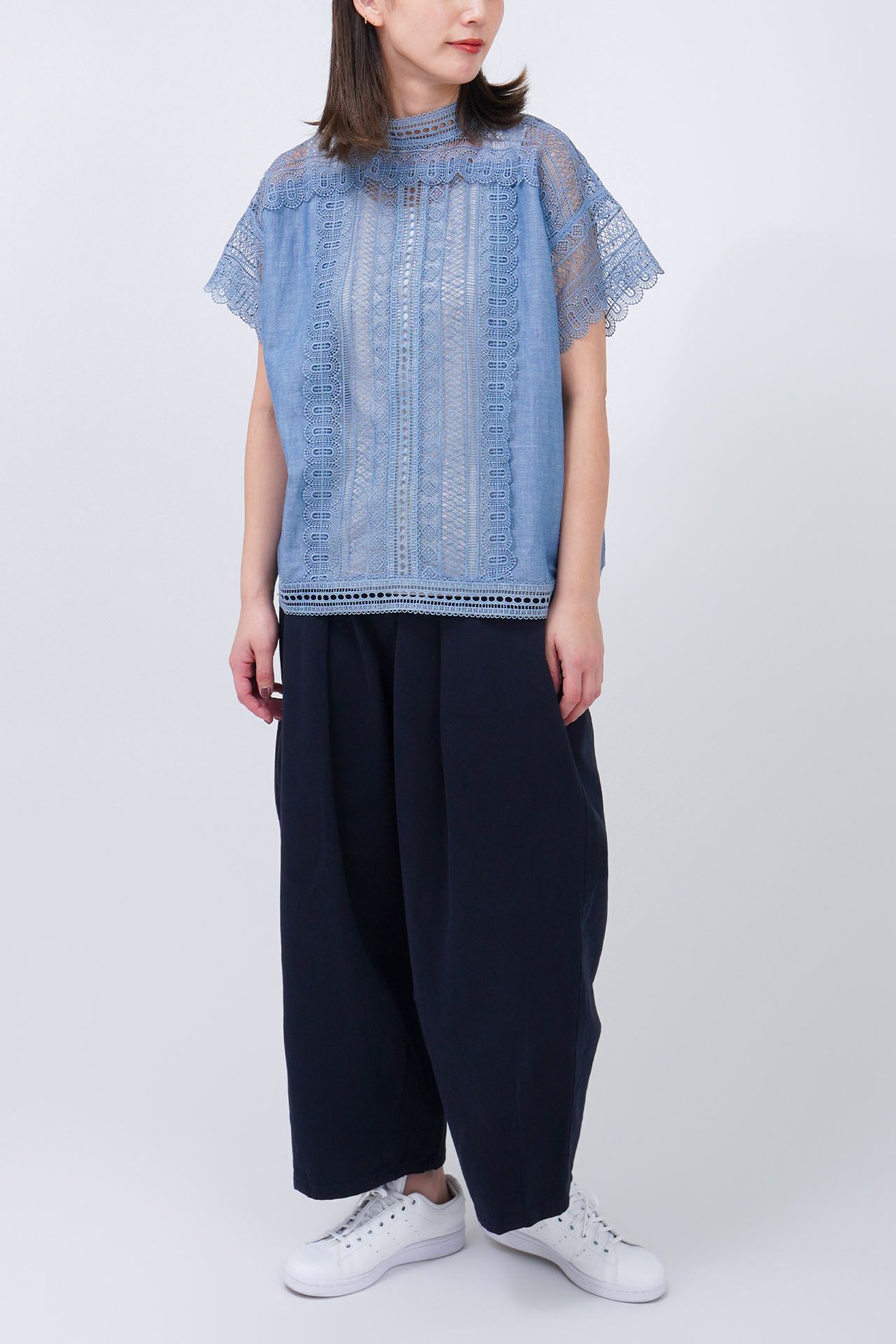 L.BLUE/model:168cm