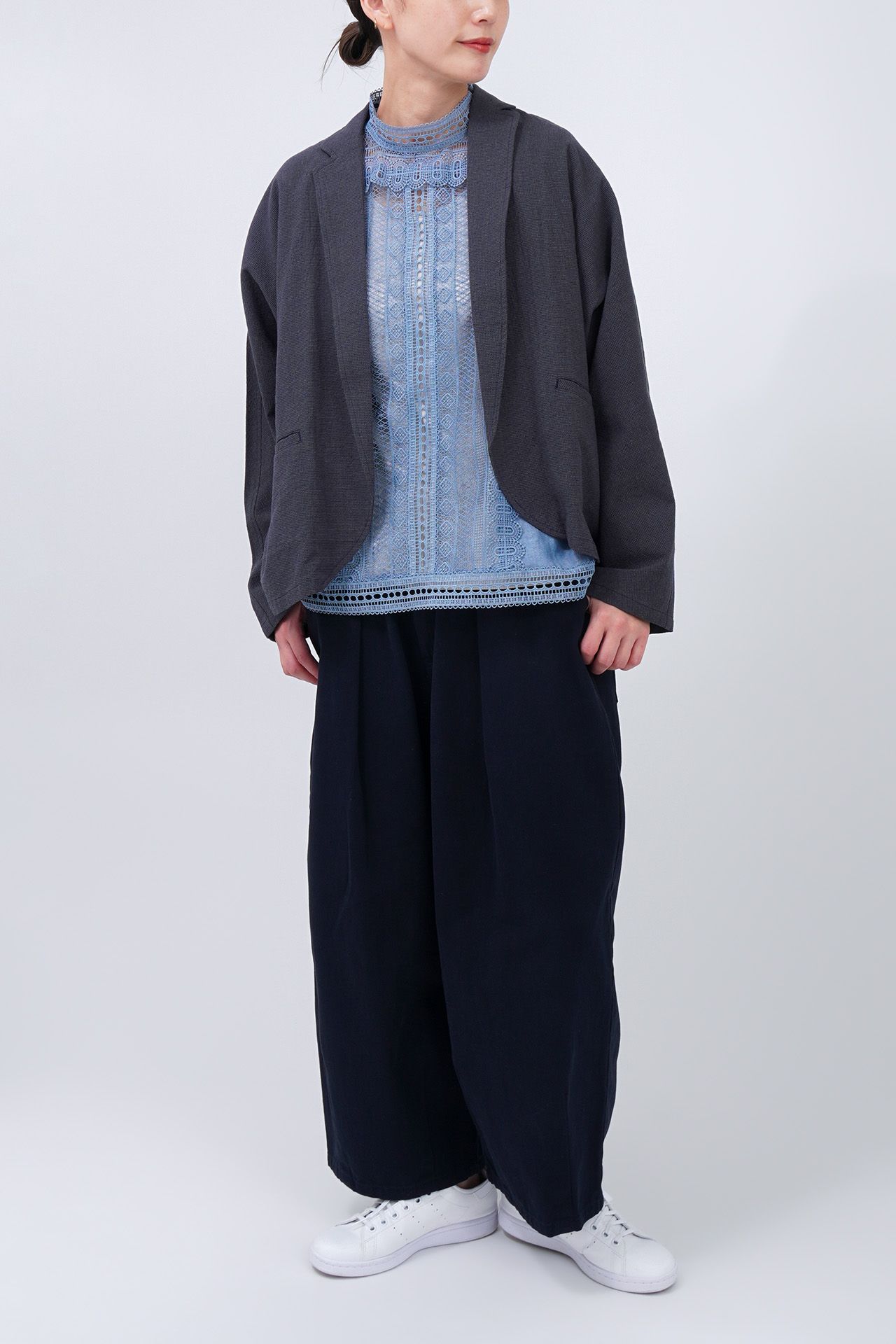 L.BLUE/model:168cm