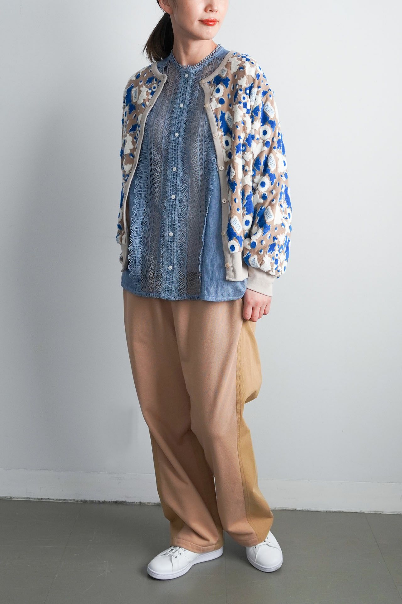 L.BLUE/model:168cm