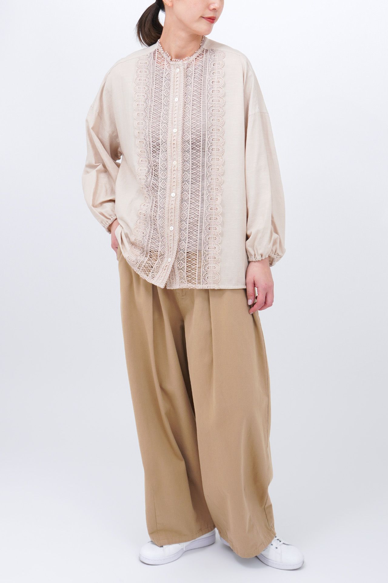 IVORY/model:168cm