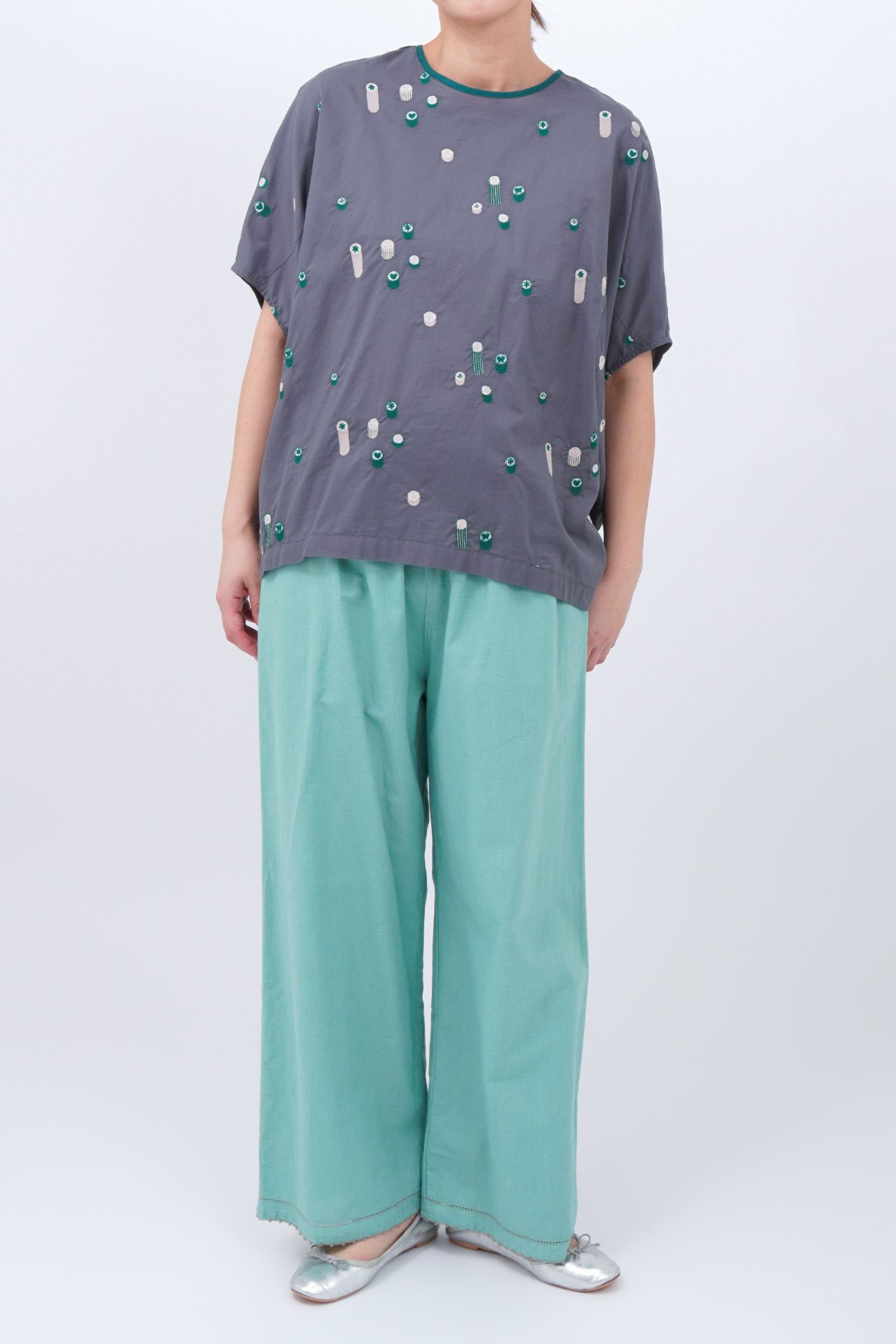 MINT/model:168cm