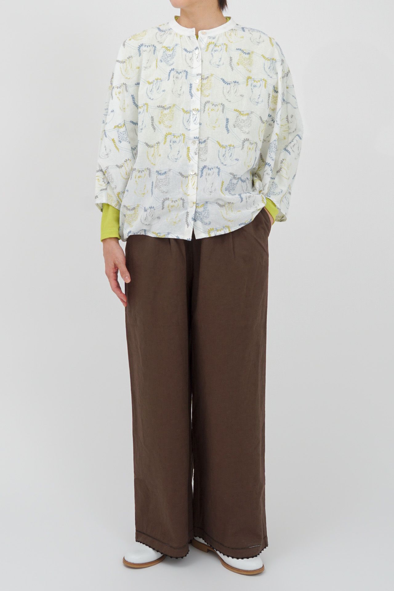 BROWN/model:161cm