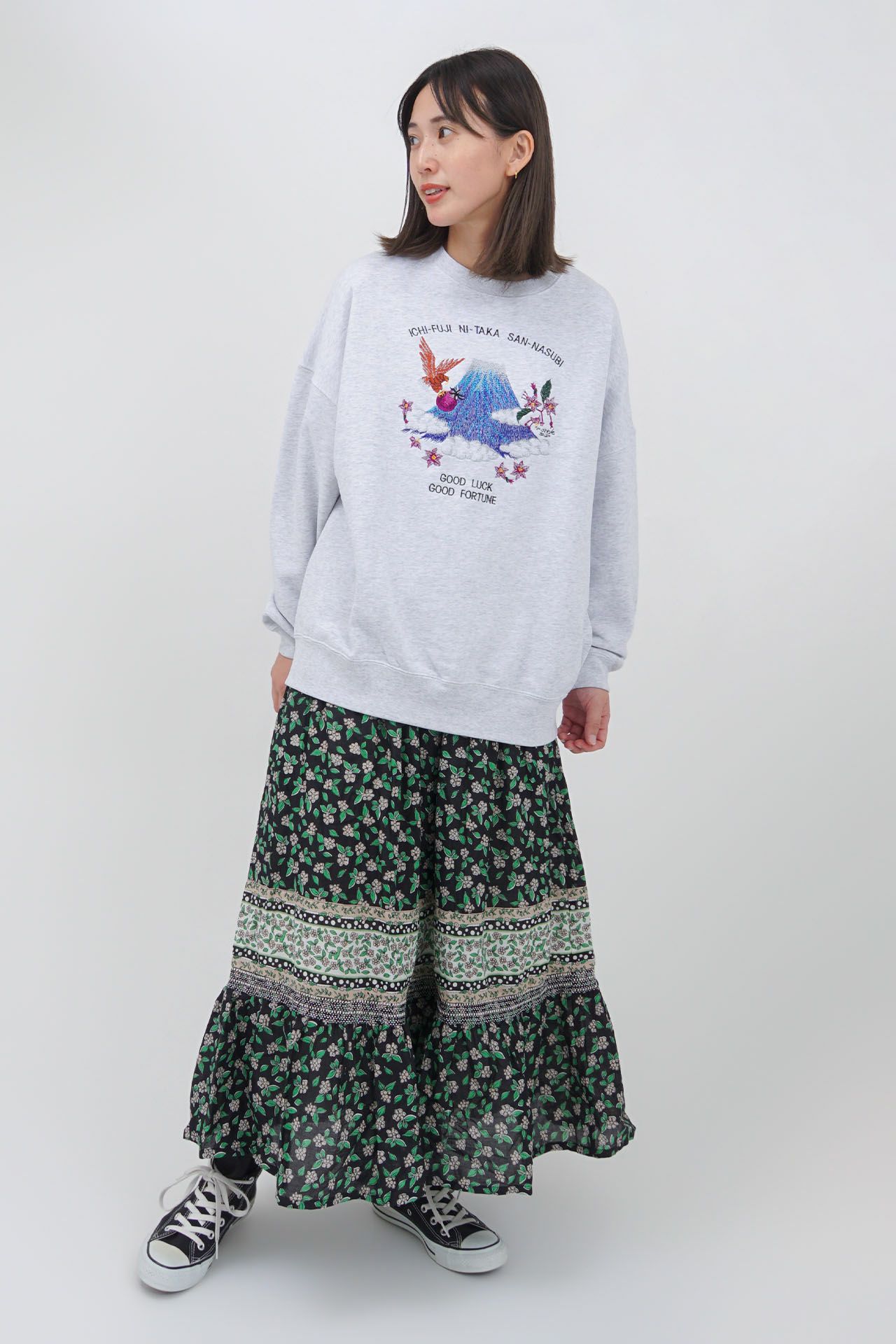 H.GREY/model:168cm