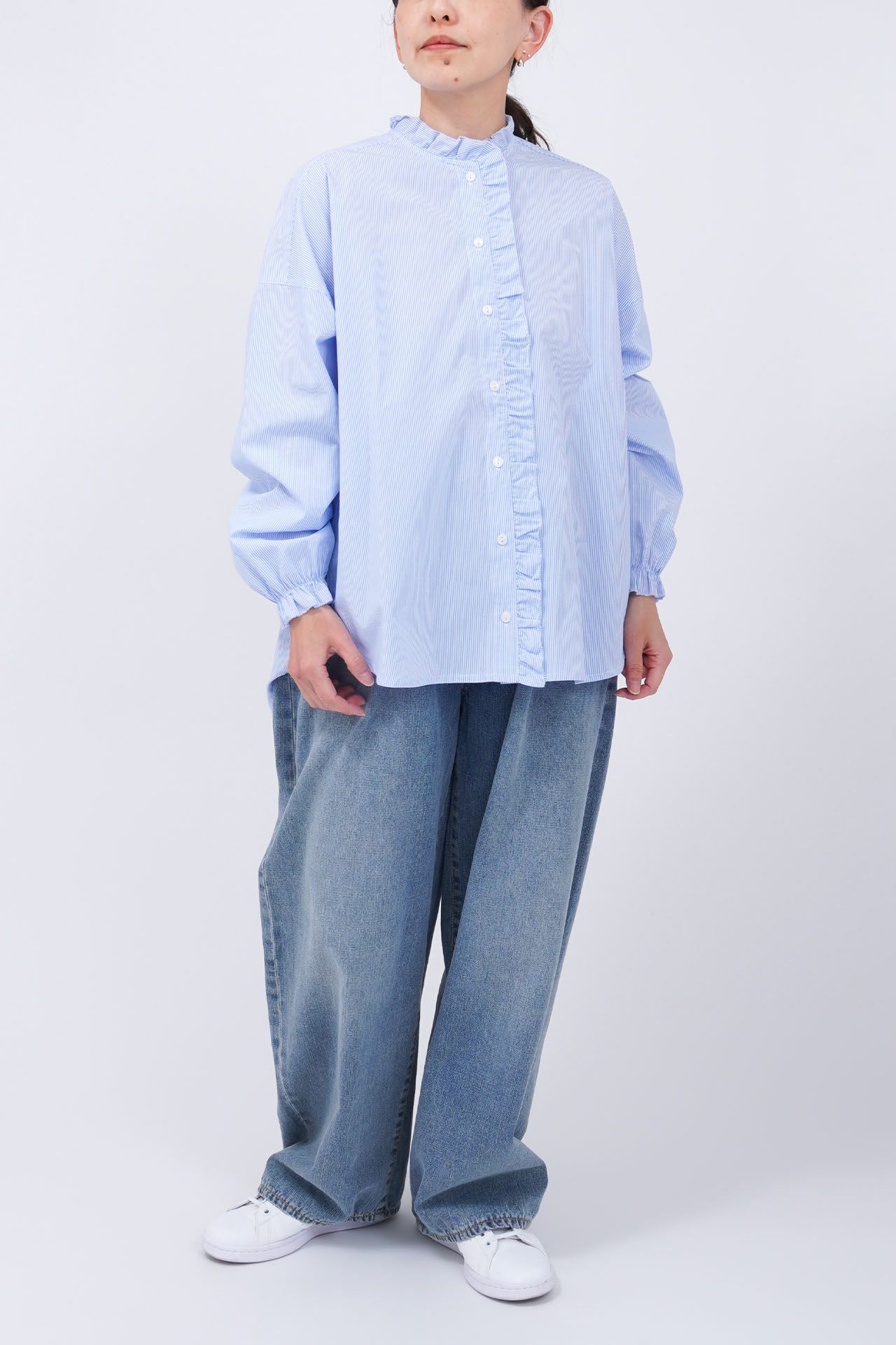L.BLUE/model:158cm